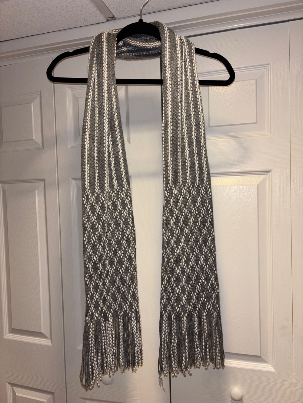 Gray and white Ribbed Knit Skirt - never worn